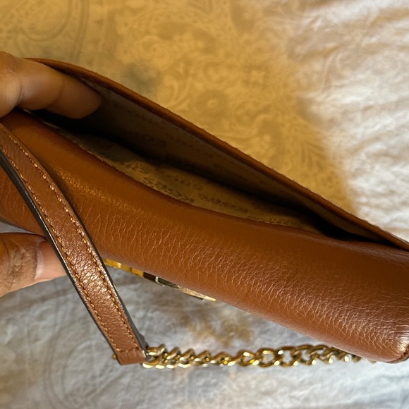 Michael Kors Tan Leather Crossbody Bag with Gold Accents - Picture 8 of 13